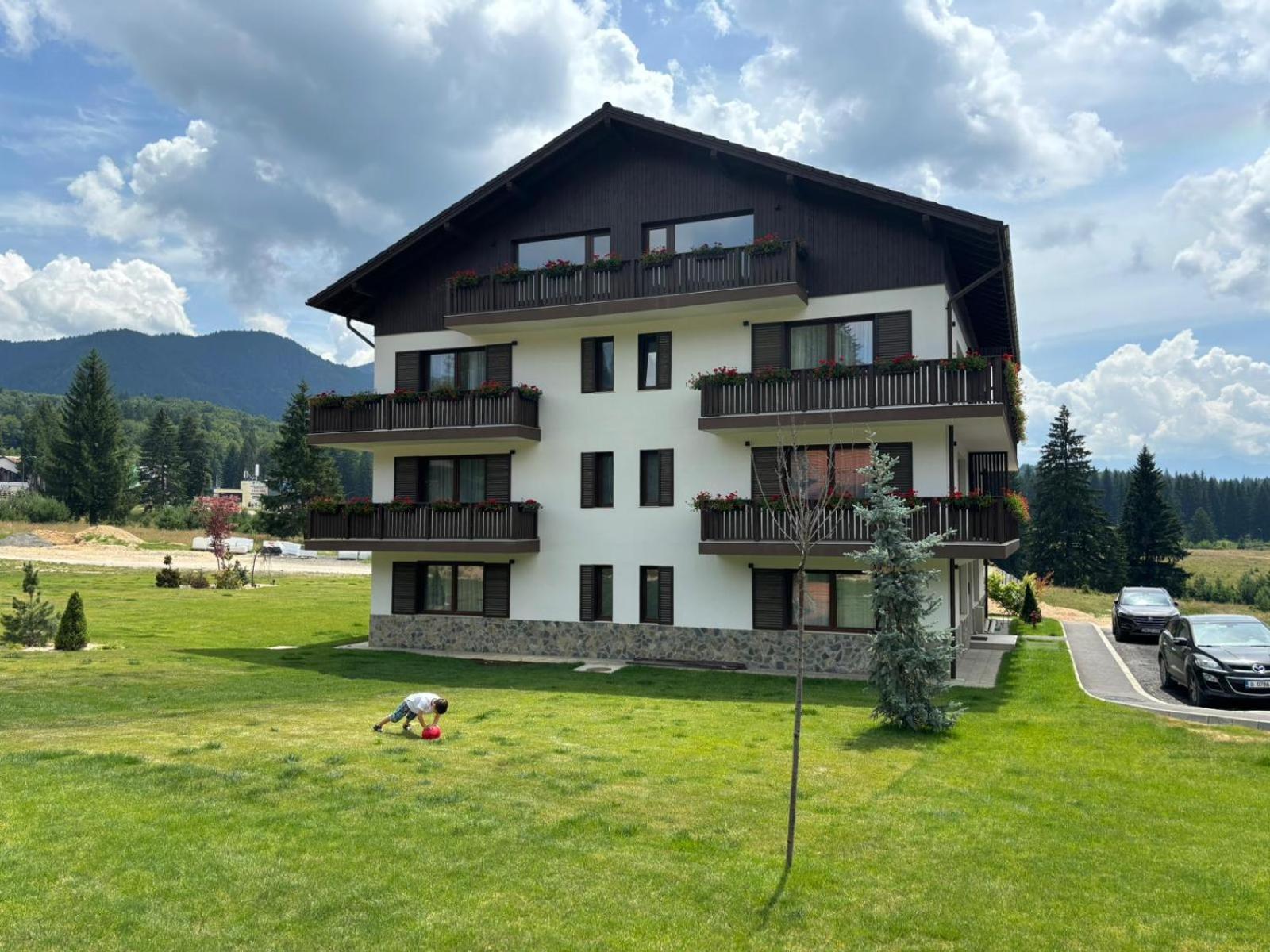 Albert Residence Aparthotel Grand Chalet With Free Spa Access To Alpin Resort Poiana Braşov Dış mekan fotoğraf